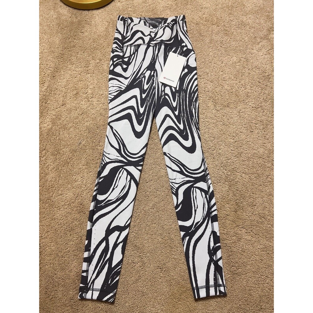 Lululemon Women's size 0 Swift Speed HR Tight 28” Jacquard color：EWJW NWT